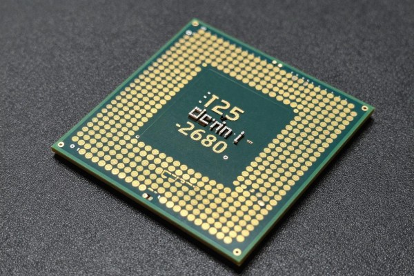 E5-2680性能对标什么CPU