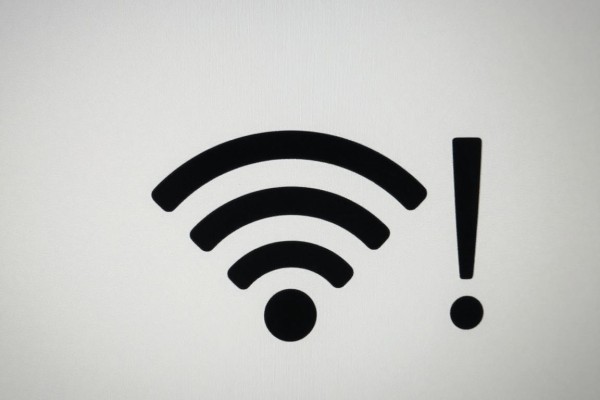 WiFi信号旁有个感叹号怎么解决