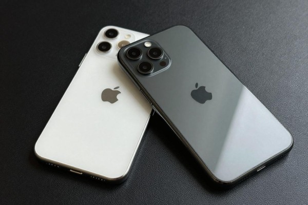 iPhone 11和11 Pro哪个更强?