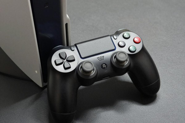 PS4手柄怎样配对主机